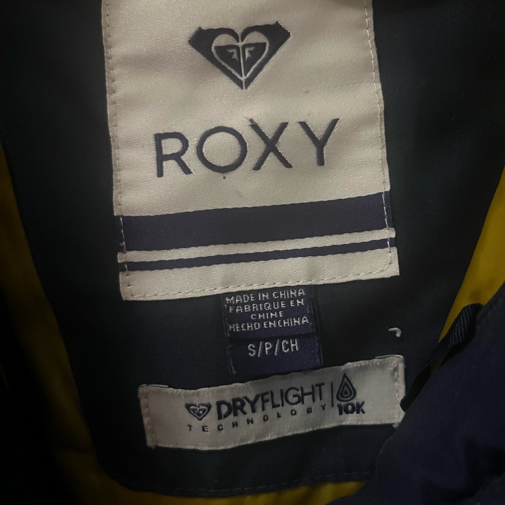 Winter Snowboard coat - Picture 2 of 4